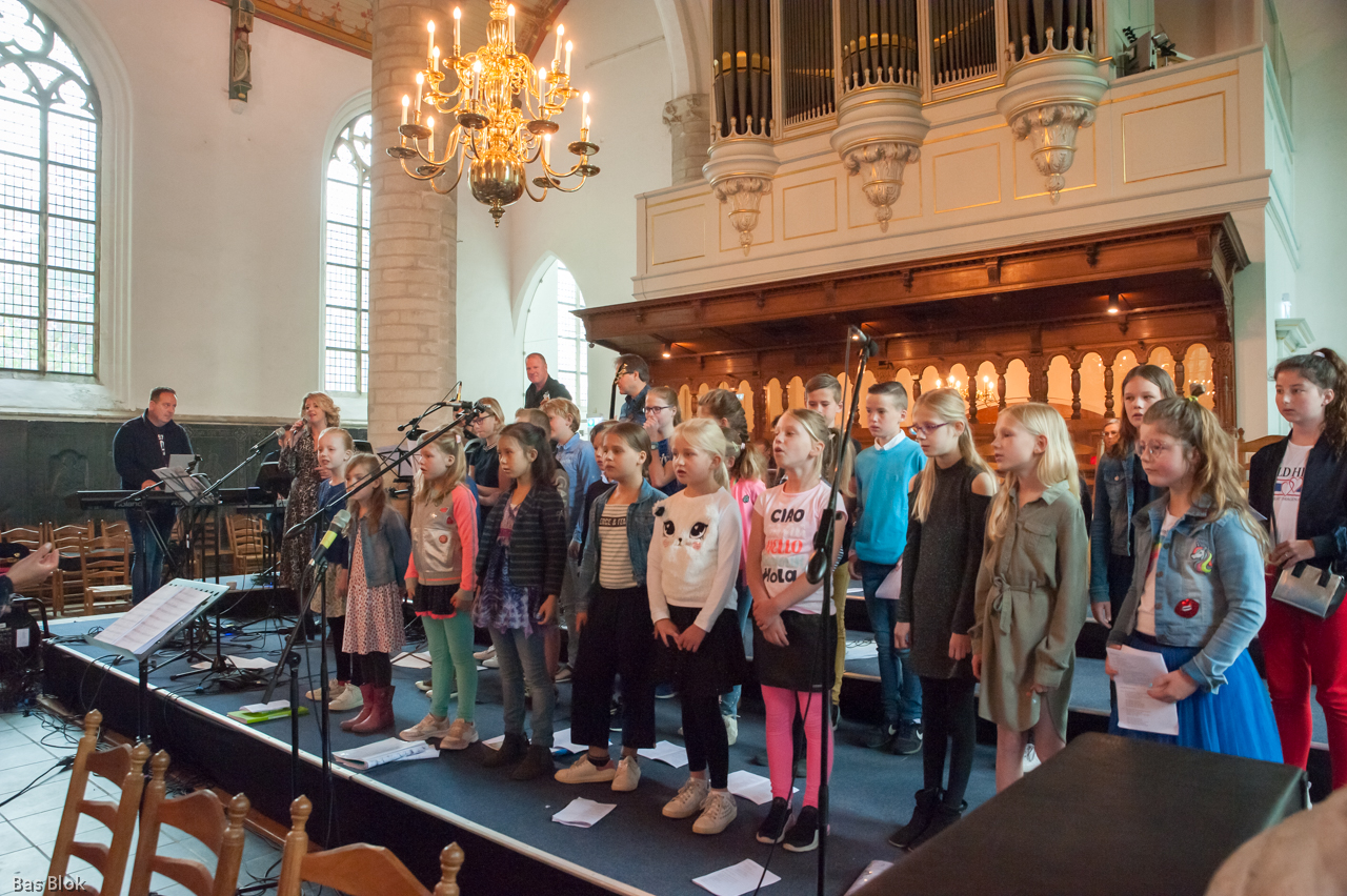 De Parels tijdens een optreden op 19 mei 2019 (afscheid kinderkerk)